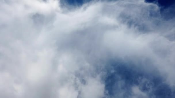 Время Истекло Красивое Голубое Небо Облаками Погода Природа Фон Летний — стоковое видео