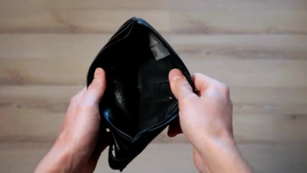 Young Man Hand Open Empty Wallet Closeup Wallets Money Financial — Stock Video