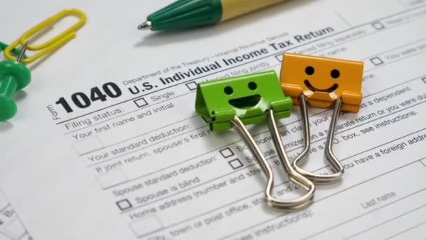 Verenigde Staten Individuele Inkomstenbelasting Aangifteformulieren Papieren Belastingdag April Concept Verenigde — Stockvideo