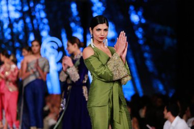 Moda Pakistan Haftası 21-22 'de 