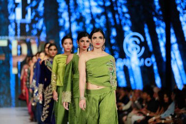 Moda Pakistan Haftası 21-22 'de 