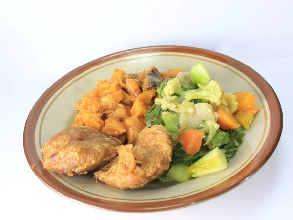 Endonezya 'dan lauk pauk yiyeceği