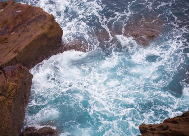 San Sebastian dalgaları ve okyanusu