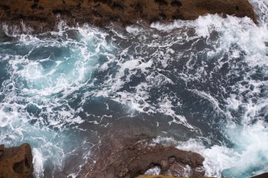 San Sebastian dalgaları ve okyanusu