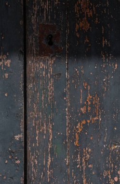 Bir çiftlik evinin eski kapısı, Povoa de Lanhoso, Braga, Portekiz.