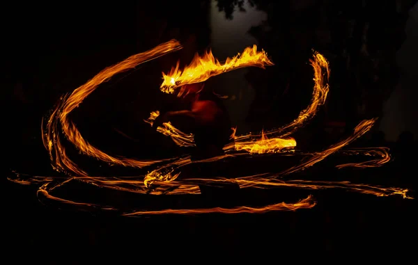Bailando Con Fuego Movimiento Fuego Durante Espectáculo Portugal —  Fotos de Stock