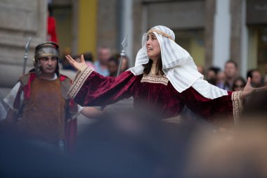 19 Nisan 2019: Portekiz, Braga 'da Kutsal Hafta boyunca İsa' nın Tutkusu 'nun tiyatro gösterisi.