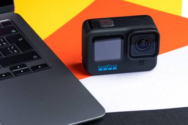 Ukrayna, Kyiv - 25 Kasım 2022: GoPro HERO 11 Siyah Aksiyon Kamerası
