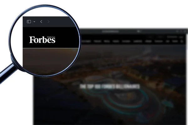 stock image Los Angeles, California, USA - 6 Martha 2023: Forbes Top 100 website homepage. Forbes logo visible on display screen