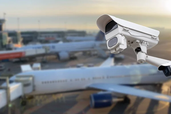 Hava Limanında Çalışan Kamera Gözetleme — Stok fotoğraf