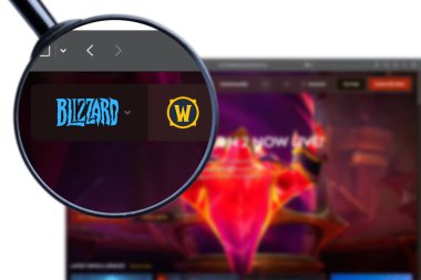 Milan, İtalya - 25 Mayıs 2023: World of Warcraft logosu web sitesinin ana sayfasında