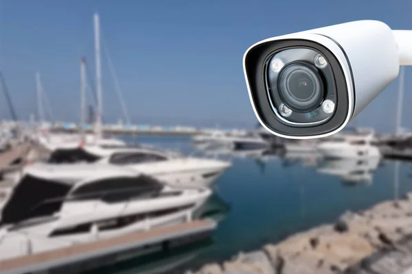 Coppia Telecamere Sicurezza Esterne Nel Porto Yachting — Foto Stock