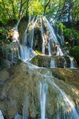 Güzel Lucansky vodopad şelalesi Slovakya 'nın Şanslı Köyü' nde