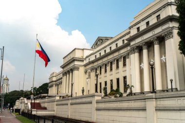 Filipinler, Manila 'daki Ulusal Filipin Güzel Sanatlar Müzesi' nin dış cephesi..