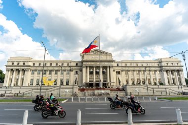 Filipinler, Manila 'daki Ulusal Filipin Güzel Sanatlar Müzesi' nin dış cephesi..
