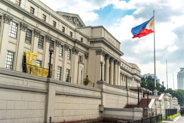 Filipinler, Manila 'daki Ulusal Filipin Güzel Sanatlar Müzesi' nin dış cephesi..