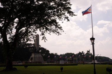 Rizal Parkı (Filipince: Liwasang Rizal) ya da kısaca Luneta Parkı, Manila 'nın Ermita kentinde bulunan tarihi şehir parkı..