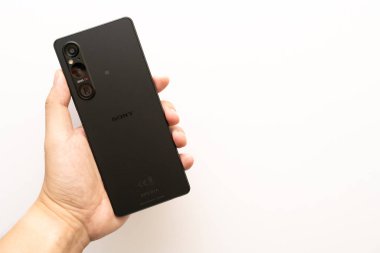 Sony Xperia 1 işaret 5 veya Sony Xperia 1V. Sony 'den yeni bir teknoloji..