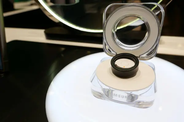 Samsung Galaksi Yüzüğü. Samsung Akıllı Yüzük