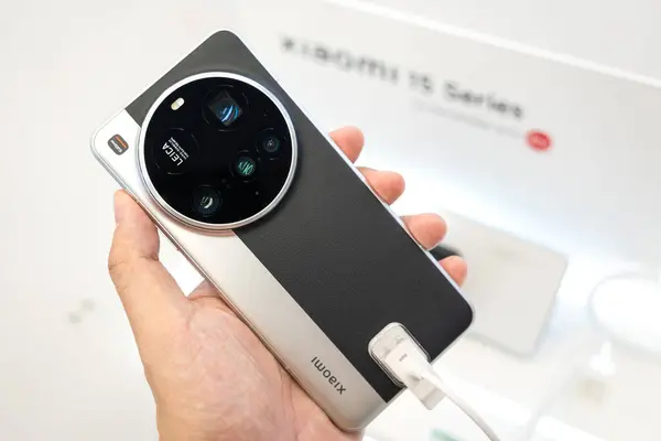 Xiaomi 15, Xiaomi 'den yepyeni bir Ultra Smartphone. Leica ile ortak mühendislik..