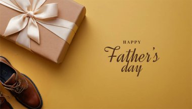 Mutlu babalar günü geçmişi, turuncu bir arkaplan çizimi, 3D hediye kutuları, lüks ve zarif ayakkabılar..