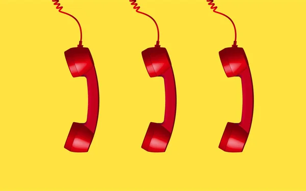 Piros Vintage Telefon Vevő Izolált Sárga Háttérrel Három Retro Analóg — Stock Fotó