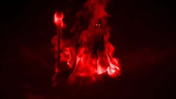 Lord Darkness Raises His Sword Dark Background Animation Scary Demonic — Stock Video