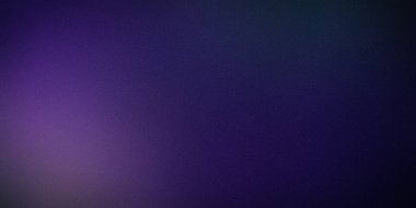 Derin mordan menekşe rengine geçiş yapan pürüzsüz bir arkaplan, dijital tasarımlar, sunumlar ve gelişmiş ve modern bir dokunuşa ihtiyaç duyan web geçmişleri için ideal.