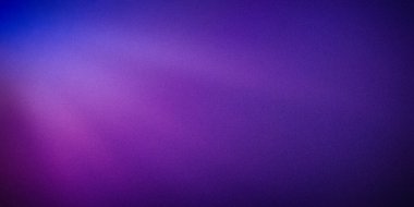 Pürüzsüz mor eğimli arka plan ve ince mavi röfleler. Tasarımlarınıza ve dijital projelerinize sakinleştirici ve zarif bir görsel etki eklemek için ideal