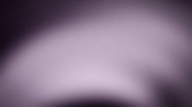 Mor renklerin yumuşak bir gradyanı, pürüzsüz ve zarif bir arkaplan sağlıyor. Minimalist tasarımlar, dijital sanat ve atmosferik görseller için ideal.