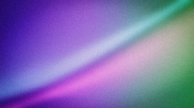 Mor, mavi, pembe ve yeşil renklerin dinamik bir gradyanı içeren soyut 4K arkaplan yumuşak kumlu dokuya sahip. Duvar kağıtları, pankartlar ve modern tasarım şablonları için mükemmel.