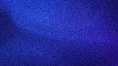 Derin ve büyüleyici soyut bir arka plan, hafif kumlu bir dokuya sahip, zengin mavi ve koyu mor renklerin canlı bir gradyanı.