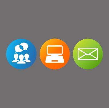 Yuvarlak köşeli popüler sosyal uygulamaların simgesi. Tasarımınız için saydam arkaplan üzerine sosyal medya simgeleri modern tasarım. Vektör EPS 10 'u ayarla