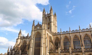 Aziz Peter ve Aziz Paul Manastırı (İngilizce: 