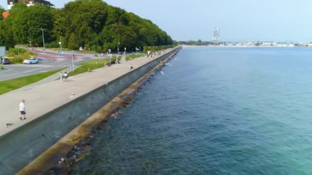 Aerial View Gdynia Seaside Boulevard Summer Beautifull Footage Polish Town — Vídeos de Stock