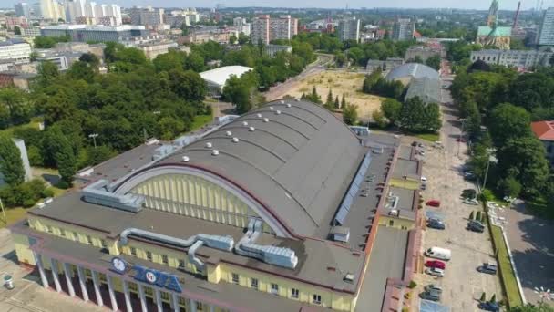 Utsikt Sportshallen Til Kommunens Sports Rekreasjonssenter Lodz Opptak Høy Kvalitet – stockvideo