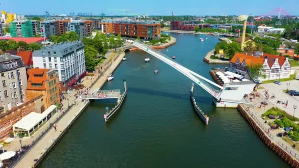 Aerial View Draw Footbridge Motawa River Gdansk High Quality Footage — Stock video