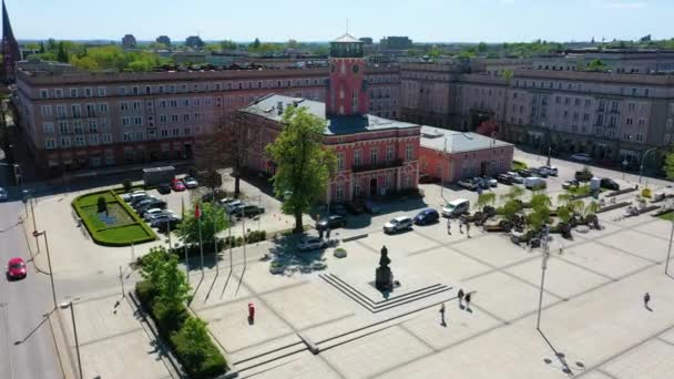 Aerial View Center Czestochowa Town Hall Bieganski Square High Quality — ストック動画