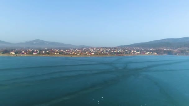 Hyperlapse Frozen Lake Zywieckie Luftaufnahme Schöne Schüsse Von Zywiec Hochwertiges — Stockvideo