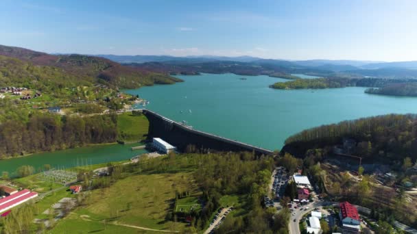 Φράγμα Του Νερού Στη Λίμνη Solina Bieszczady Βουνό Aerial View — Αρχείο Βίντεο