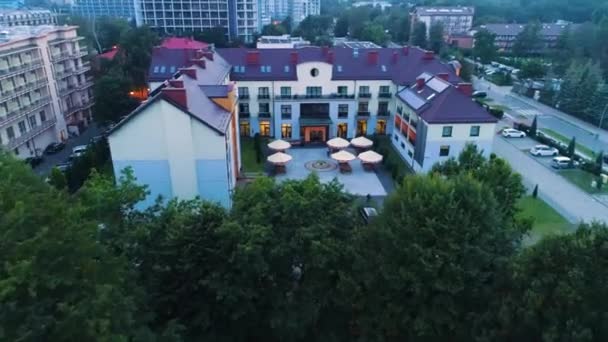 Evening Hotels Kolobrzeg Poland Aerial View High Quality Footage — Vídeos de Stock