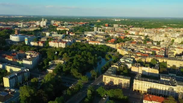Park Hill Wzgorze Partyzantow City Moat Wroclaw Fosa Polonia Vista — Vídeo de stock