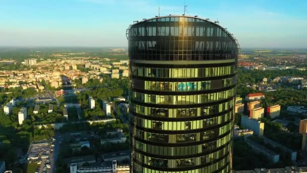 Wieżowiec Sky Tower Wrocławiu Widok Lotu Ptaka Wysokiej Jakości Materiał — Wideo stockowe