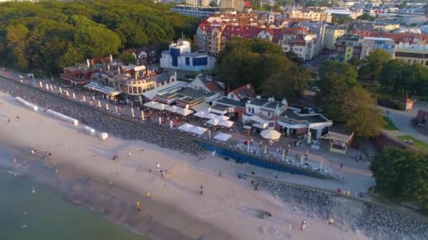 Boulevard Promenade Beach Baltic Sea Kolobrzeg Bulwar Aerial View Poland — Videoclip de stoc