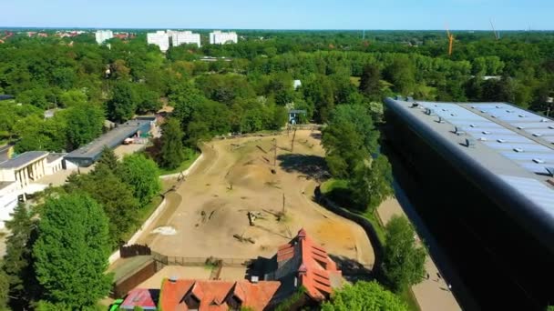 Wroclaw Zoo Africarium Aerial View Poland High Quality Footage — Stockvideo