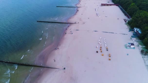 Baltic Sea Beach Kolobrzeg Aerial View Poland High Quality Footage — Vídeo de stock