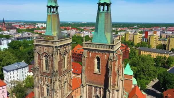 Tower Cathedral Jan Chrzciciel Wroclaw Ostrow Tumski Aerial View Poland — Vídeo de Stock