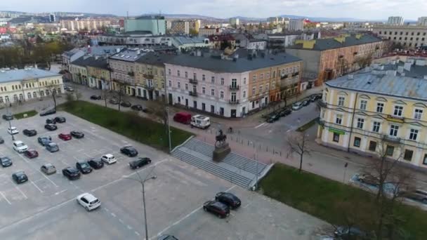 Pilsudski Monument Kielce Pomnik Aerial View Polen Hoge Kwaliteit Beeldmateriaal — Stockvideo
