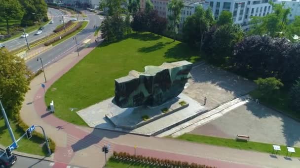 Rebirth Monument Elblag Pomnik Odrodzenia Aerial View Poland High Quality — Stockvideo