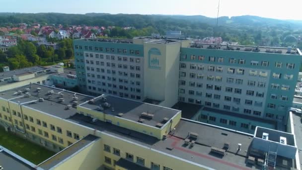 省医院Elblag Szpital Wojewodzki Aerial View Poland 高质量的4K镜头 — 图库视频影像